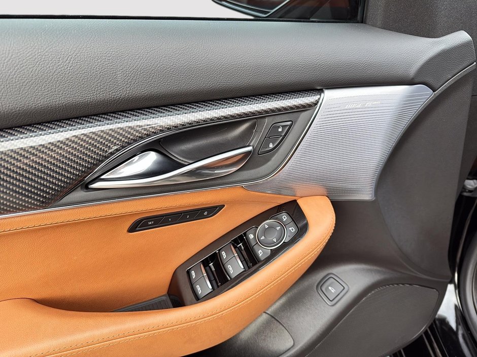 2024 Cadillac CT5-V-11