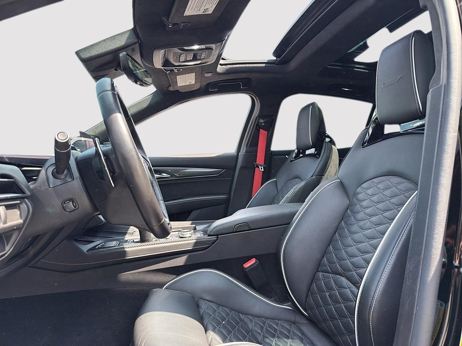 2025 Cadillac CT5-V-7