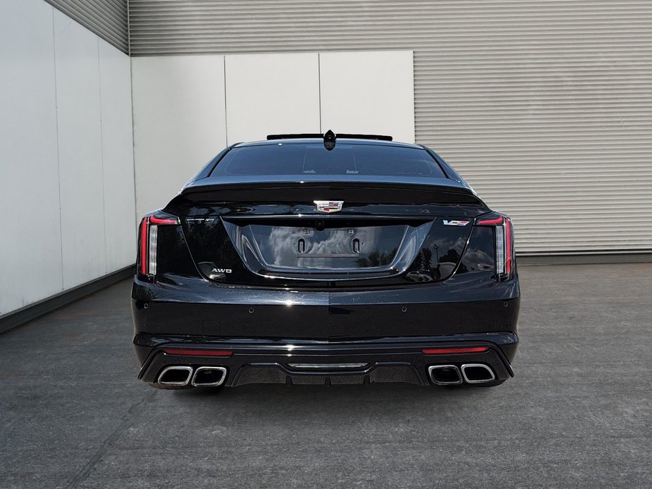 2025 Cadillac CT5-V-2