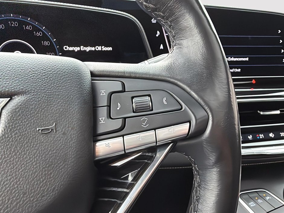 2023 Cadillac Escalade 4WD Sport-17