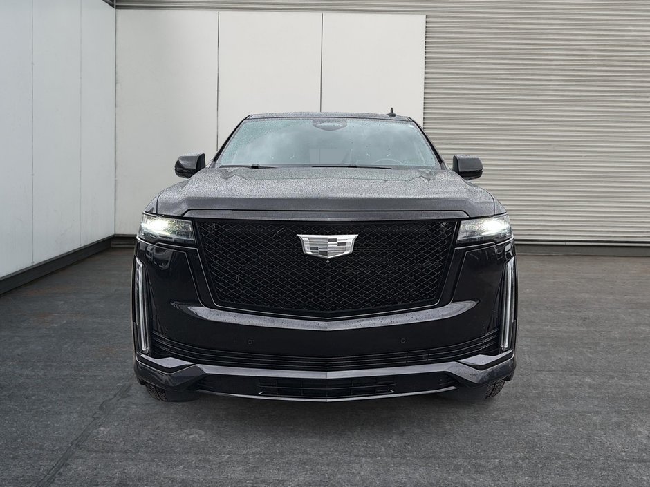 2023 Cadillac Escalade 4WD Sport-1