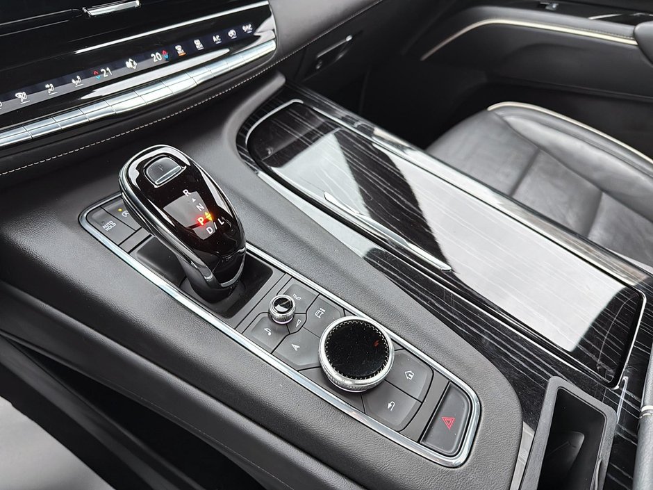 2023 Cadillac Escalade 4WD Sport-20