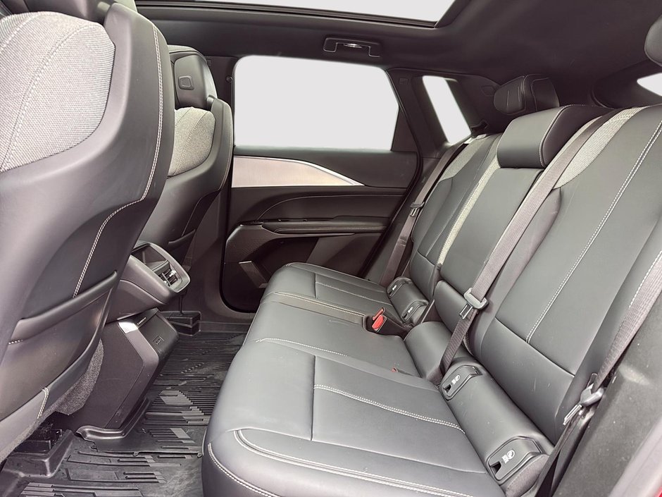 2024 Cadillac LYRIQ Tech-9