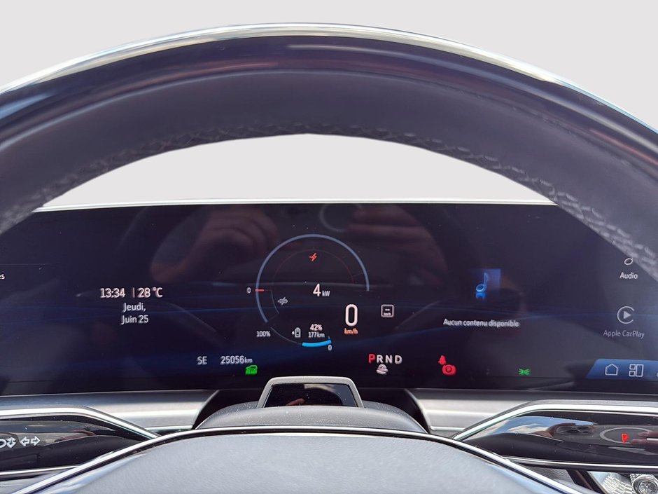 Cadillac LYRIQ Sport 2024-15