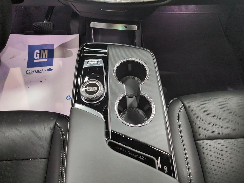 2026 Cadillac LYRIQ Luxury-13