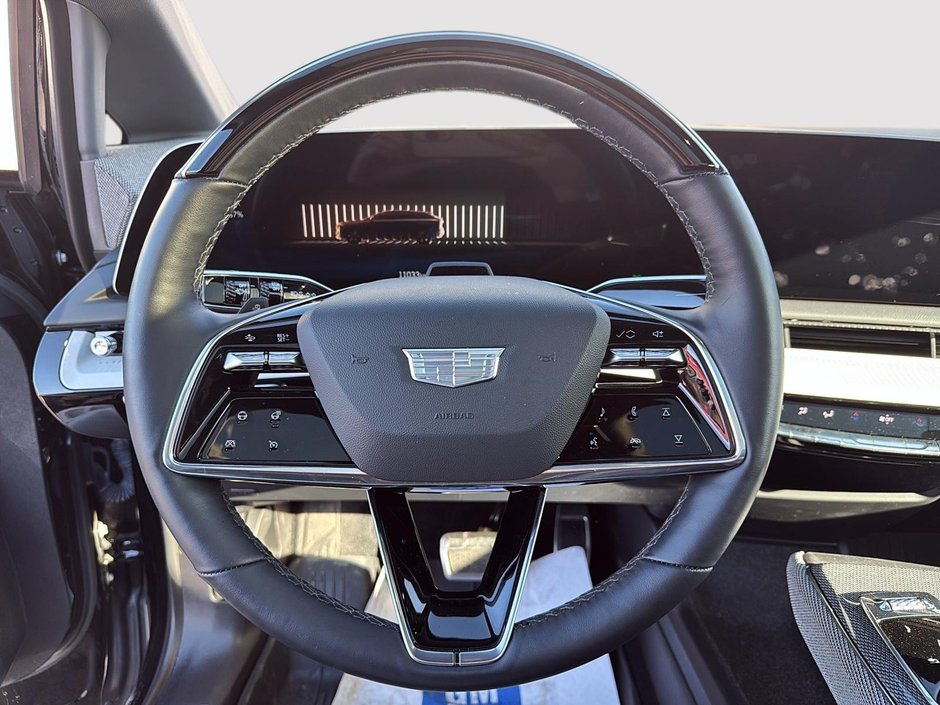 Cadillac OPTIQ Luxury 2025-9