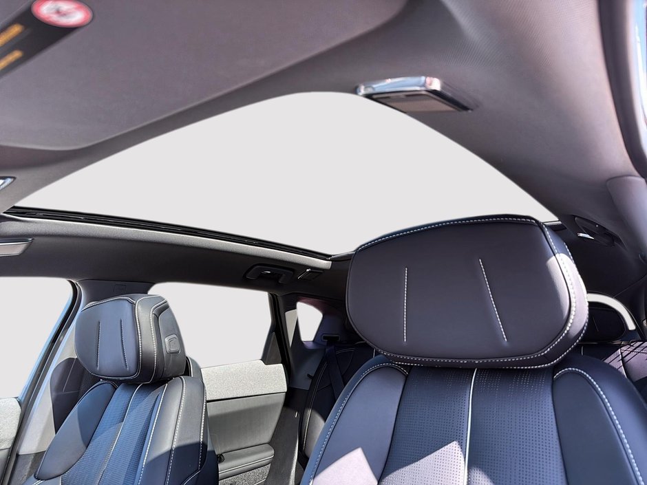 Cadillac OPTIQ Luxury 2025-13
