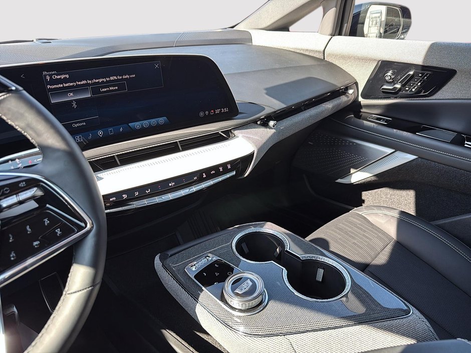 Cadillac OPTIQ Luxury 2025-12