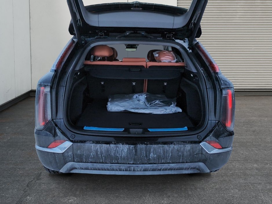 Cadillac OPTIQ Premium Luxury 2026-5