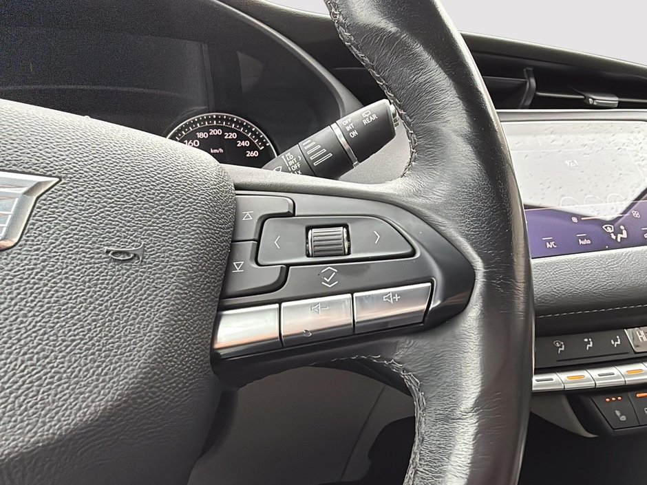 Cadillac XT4 AWD Luxury 2020-13