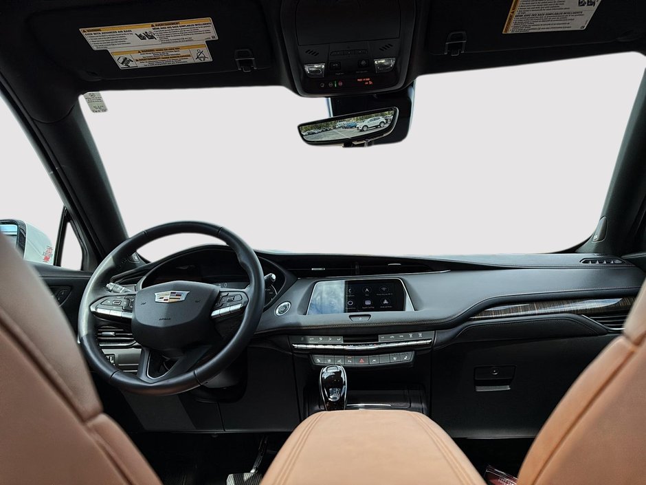 Cadillac XT4 AWD Premium Luxury 2022-10