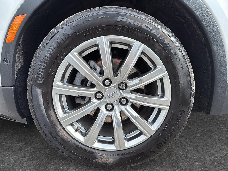 Cadillac XT4 AWD Premium Luxury 2022-6