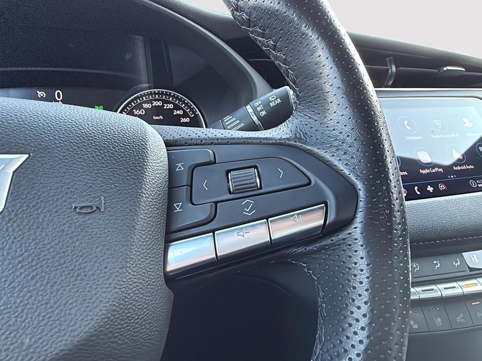 2022 Cadillac XT4 AWD Sport-14