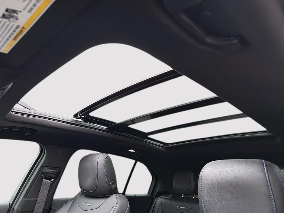 Cadillac XT4 AWD Sport 2024-19