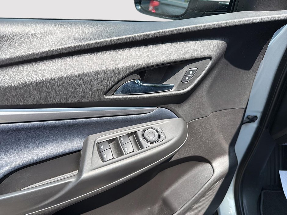 Chevrolet Bolt EUV LT 2023-11