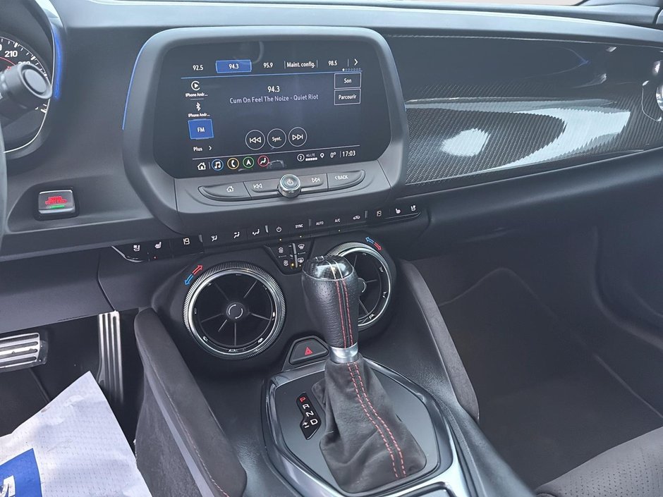 Chevrolet Camaro ZL1 2023-16