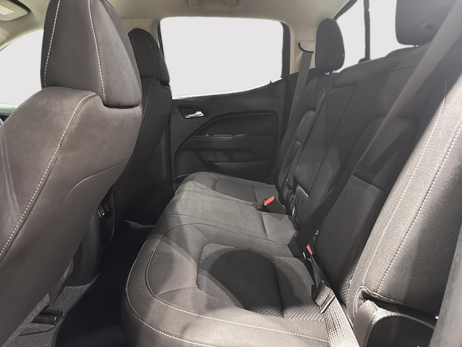 Chevrolet Colorado 4WD LT 2021-8