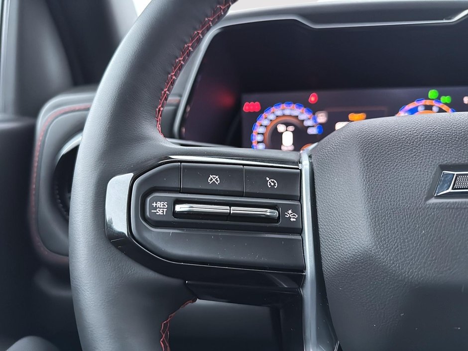 2025 Chevrolet Colorado 4WD Z71-13