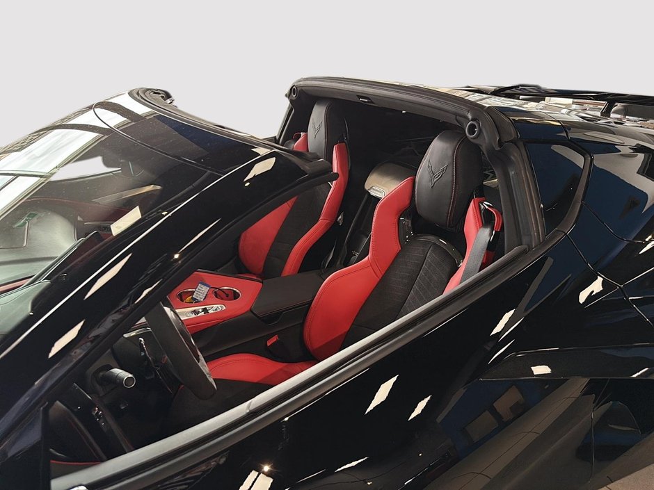 Chevrolet Corvette 2LT 2026-12