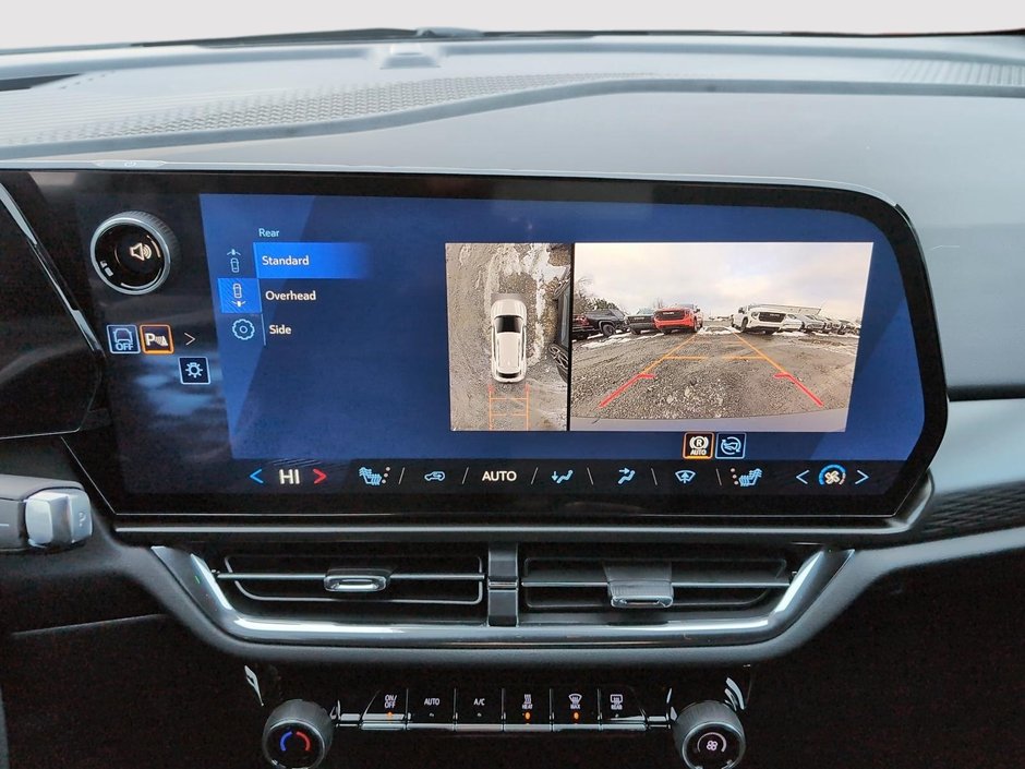 Chevrolet Equinox EV 2LT 2026-13