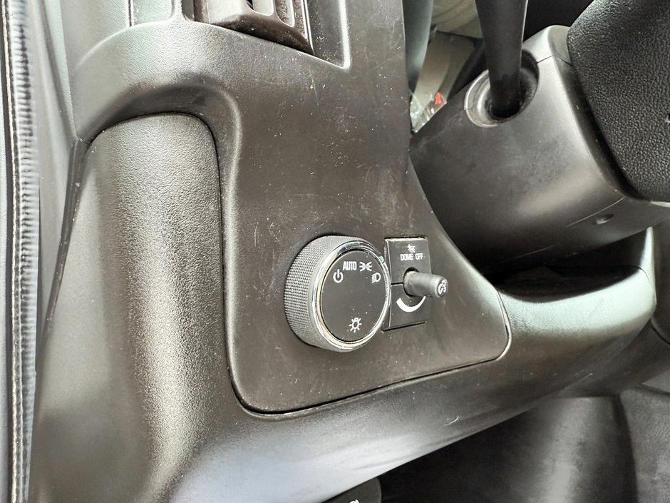 Chevrolet Express Cargo Van LWB 2022-7