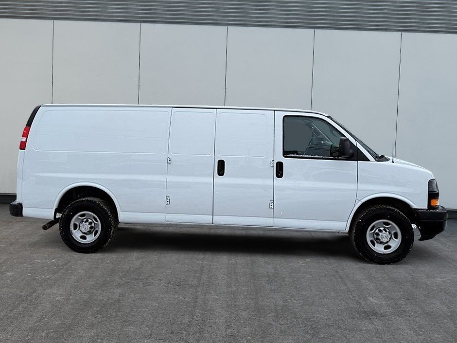 Chevrolet Express Cargo Van LWB 2022-2
