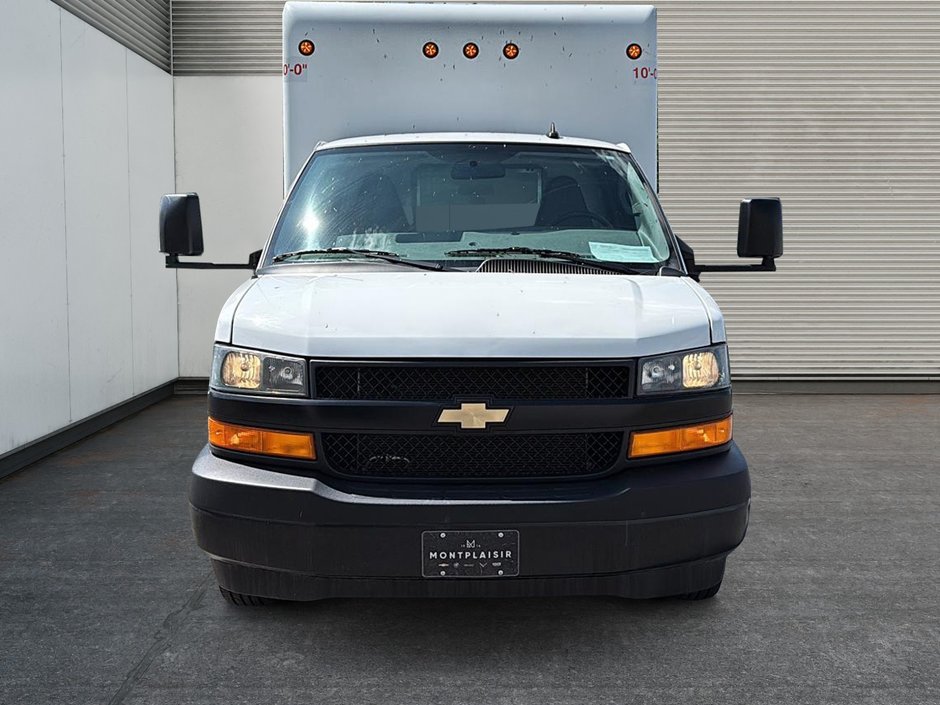 2023 Chevrolet Express Commercial Cutaway CUBE 14P-1