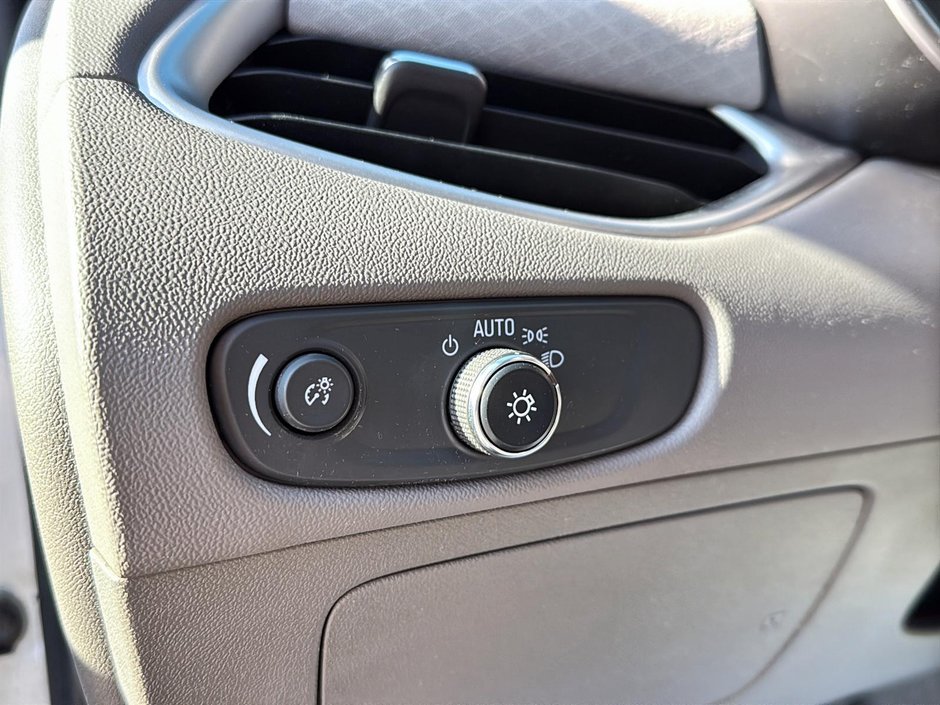 Chevrolet Malibu LS 2016-10