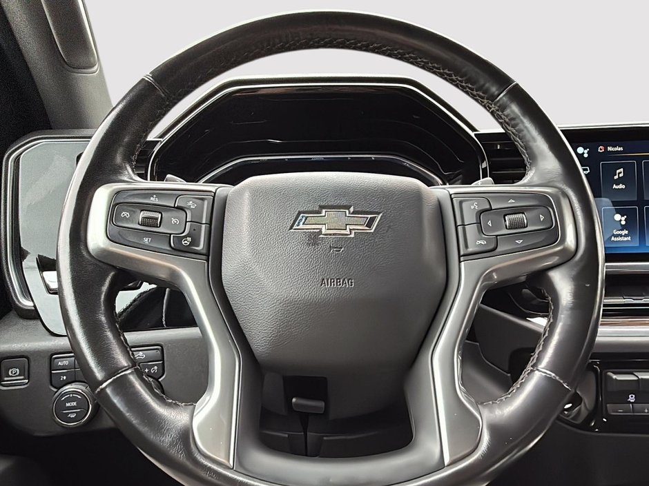 2022 Chevrolet Silverado 1500 RST-12