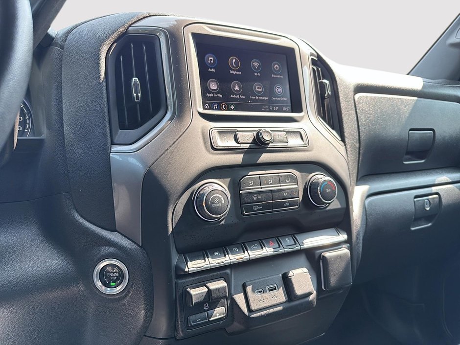2023 Chevrolet Silverado 1500 Custom-15