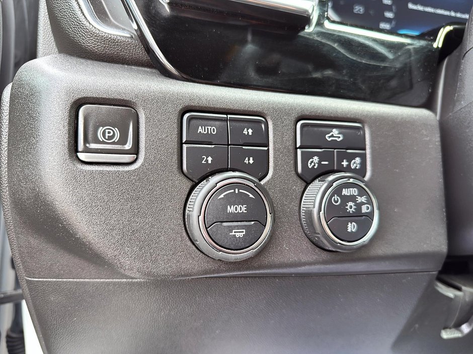 Chevrolet Silverado 1500 RST 2023-12
