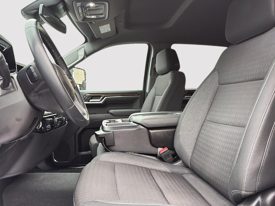 2023 Chevrolet Silverado 1500 RST-6
