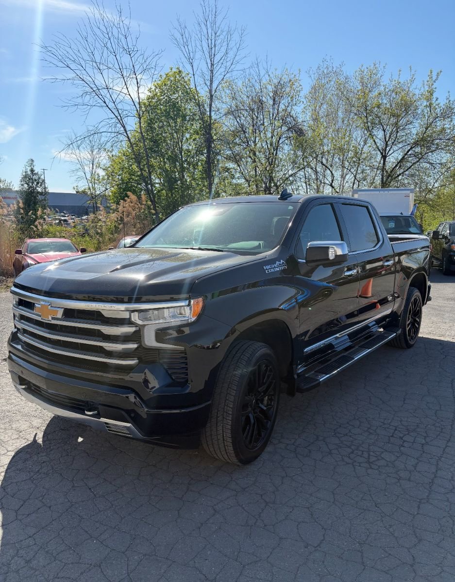 2024 Chevrolet Silverado 1500 High Country in Drummondville, Quebec - w940px