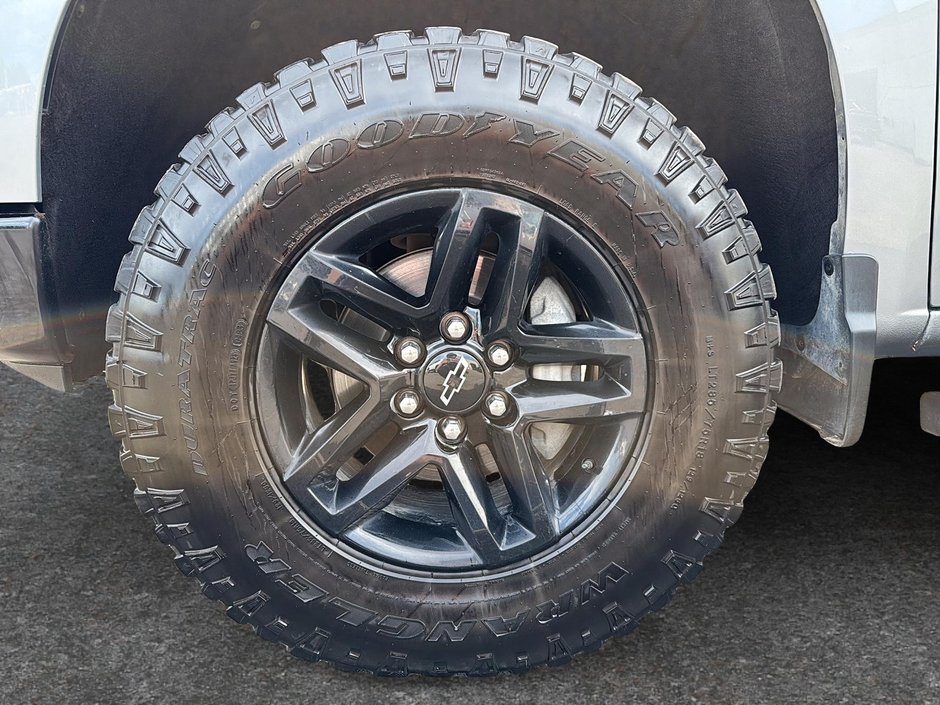 2024 Chevrolet Silverado 1500 Custom Trail Boss-5