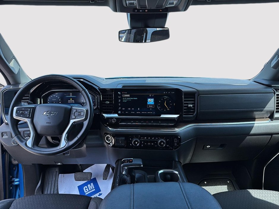 2024 Chevrolet Silverado 1500 RST-8
