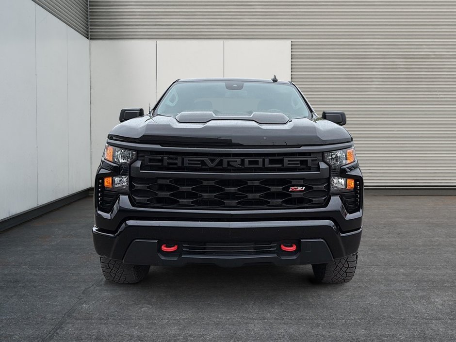 Chevrolet Silverado 1500 Custom Trail Boss 2024-1