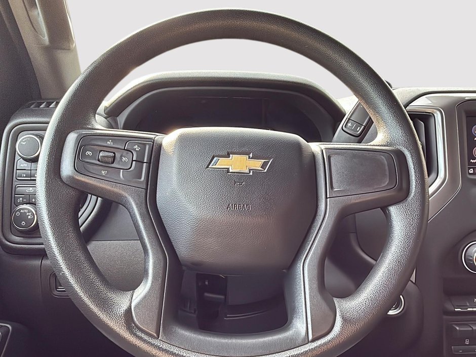 Chevrolet Silverado 1500 Custom 2024-12
