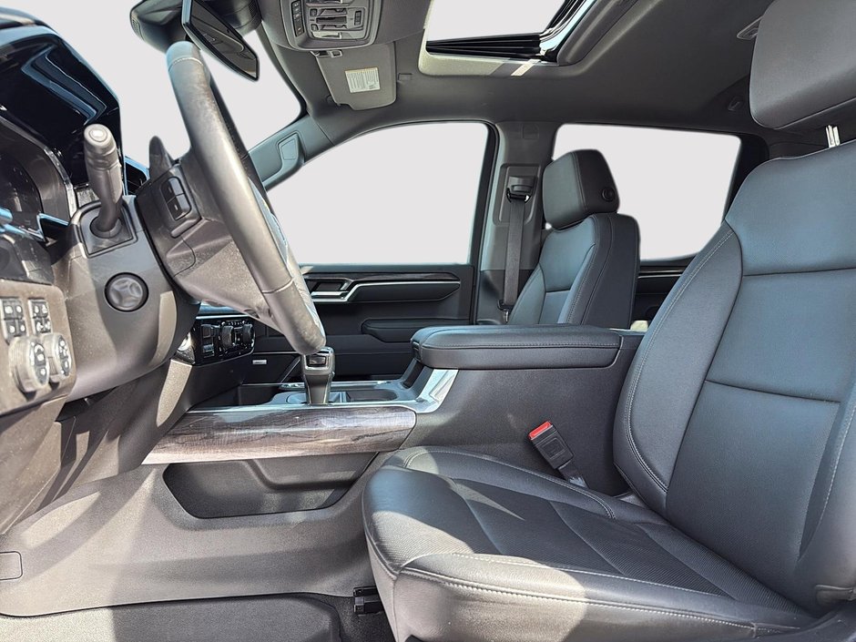 Chevrolet Silverado 1500 LTZ 2025-7