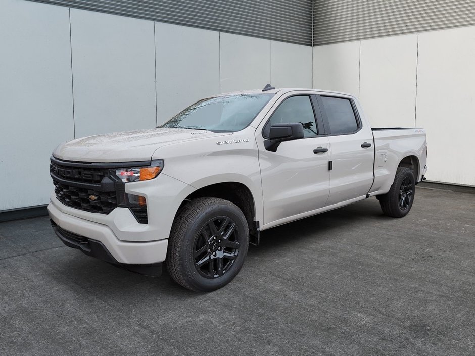 2026 Chevrolet Silverado 1500 Custom in Drummondville, Quebec - w940px