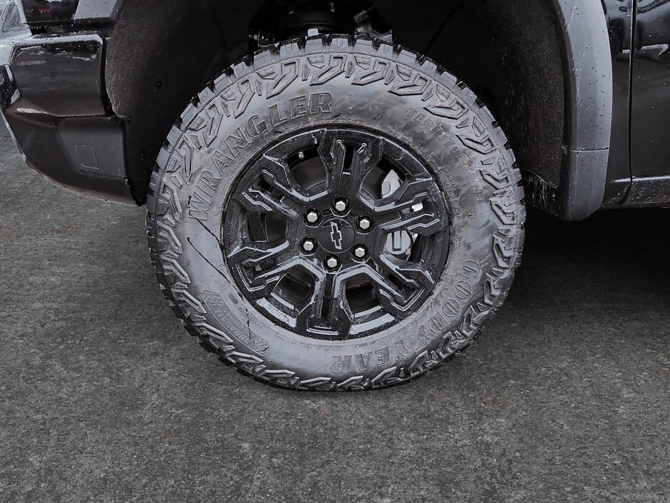 2026 Chevrolet Silverado 1500 ZR2-10