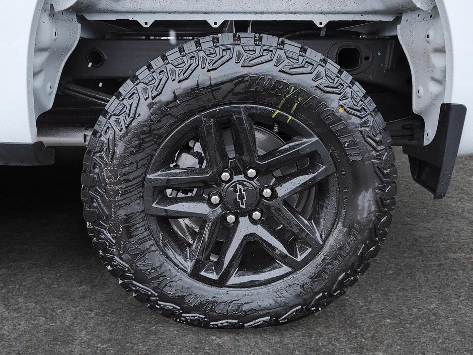 2026 Chevrolet Silverado 1500 Custom Trail Boss-6