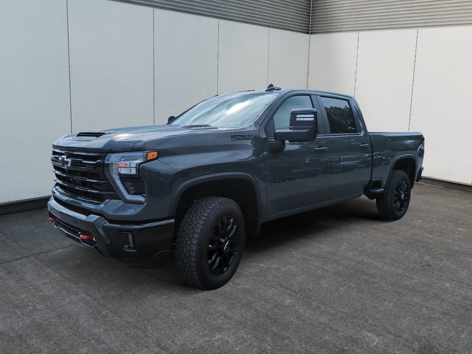 2025 Chevrolet SILVERADO 2500 HD LT in Drummondville, Quebec - w940px