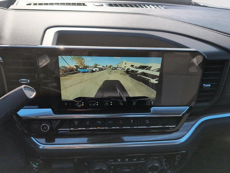 Chevrolet Silverado 2500 HD LT 2026-14