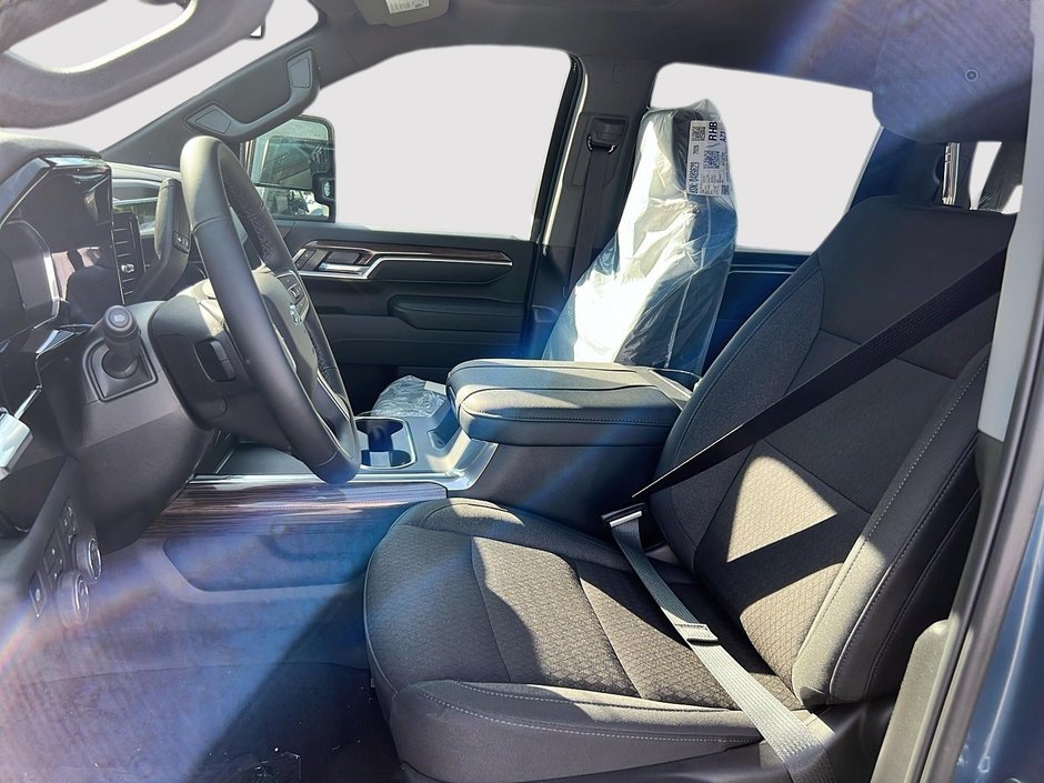 2026 Chevrolet Silverado 2500 HD LT-8