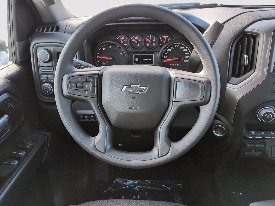 Chevrolet Silverado 2500 HD CUSTOM 2026-11