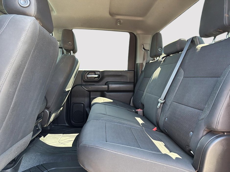 Chevrolet Silverado 2500HD Custom 2023-8