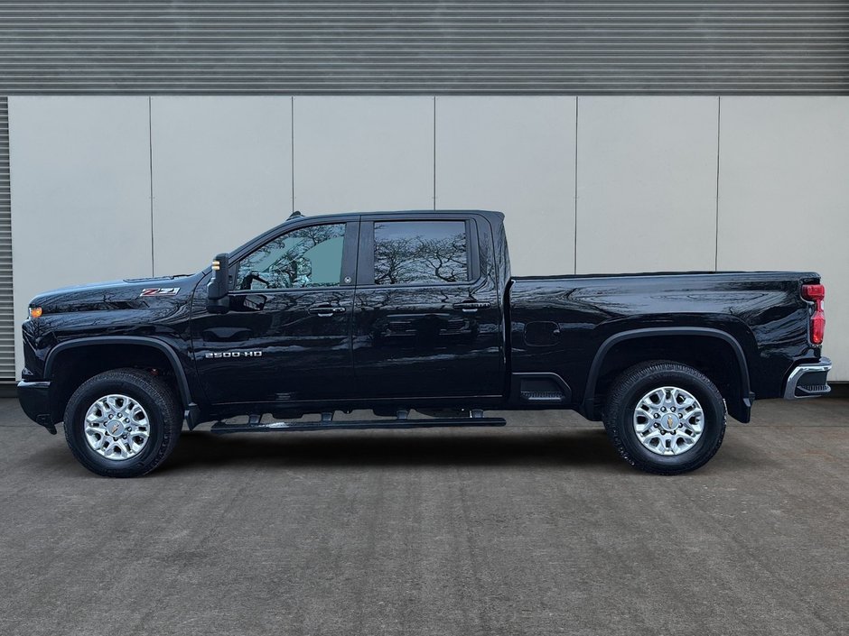 Chevrolet Silverado 2500HD LT 2024-4