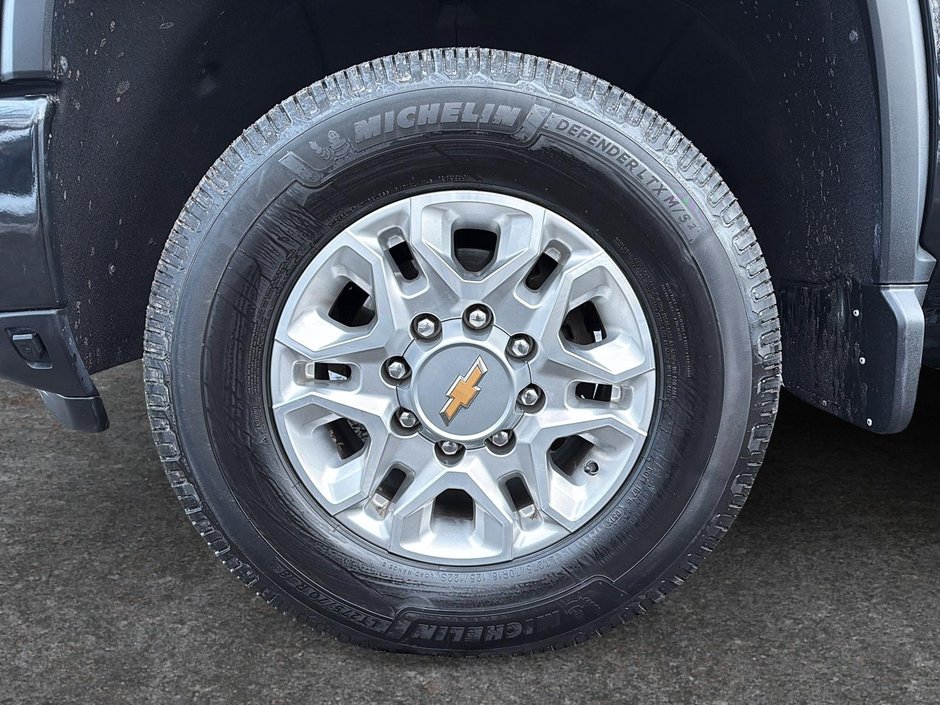 Chevrolet Silverado 2500HD LT 2024-5