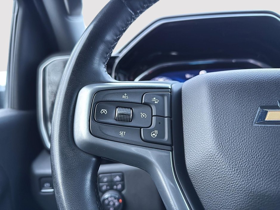 Chevrolet Silverado 2500HD LT 2024-13