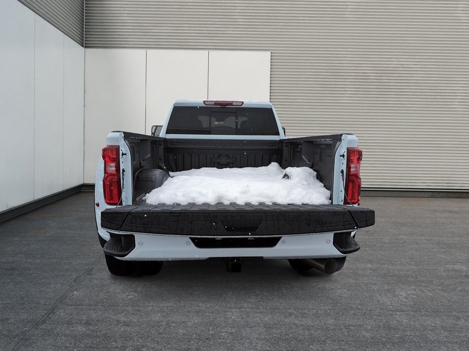 Chevrolet Silverado 3500 HD HIGH COUNTRY DRW 2026-13